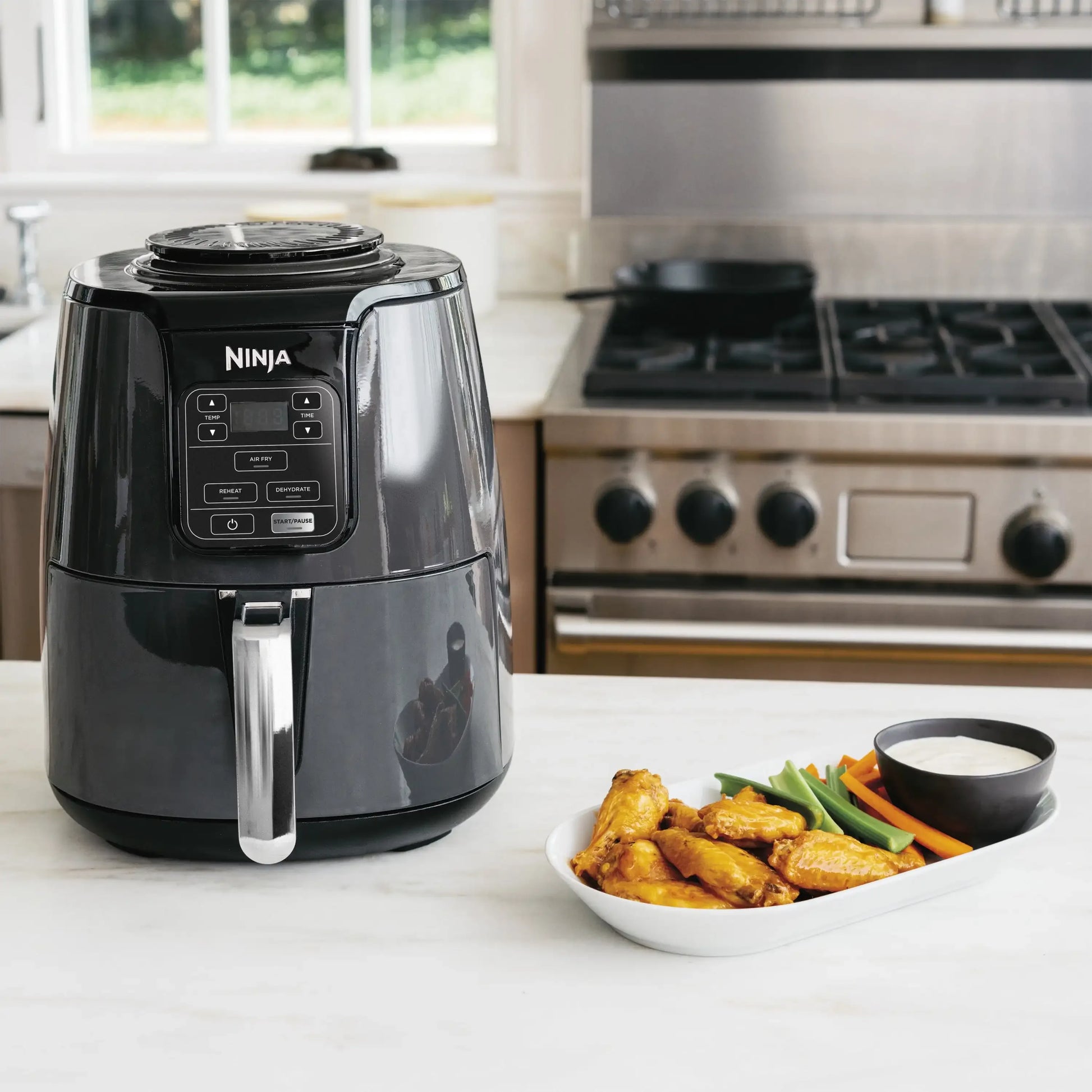 4-QT Air Fryer with Ceramic-Coated Nonstick Basket Crisper Plate